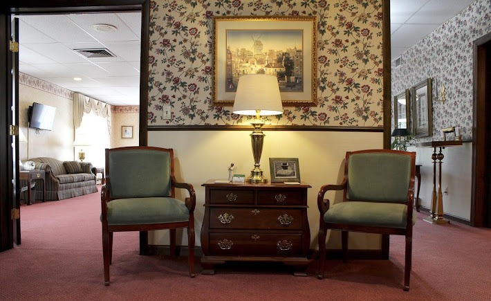 Tylunas Funeral Home gallery image 6