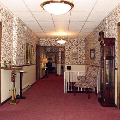 Tylunas Funeral Home gallery image 3